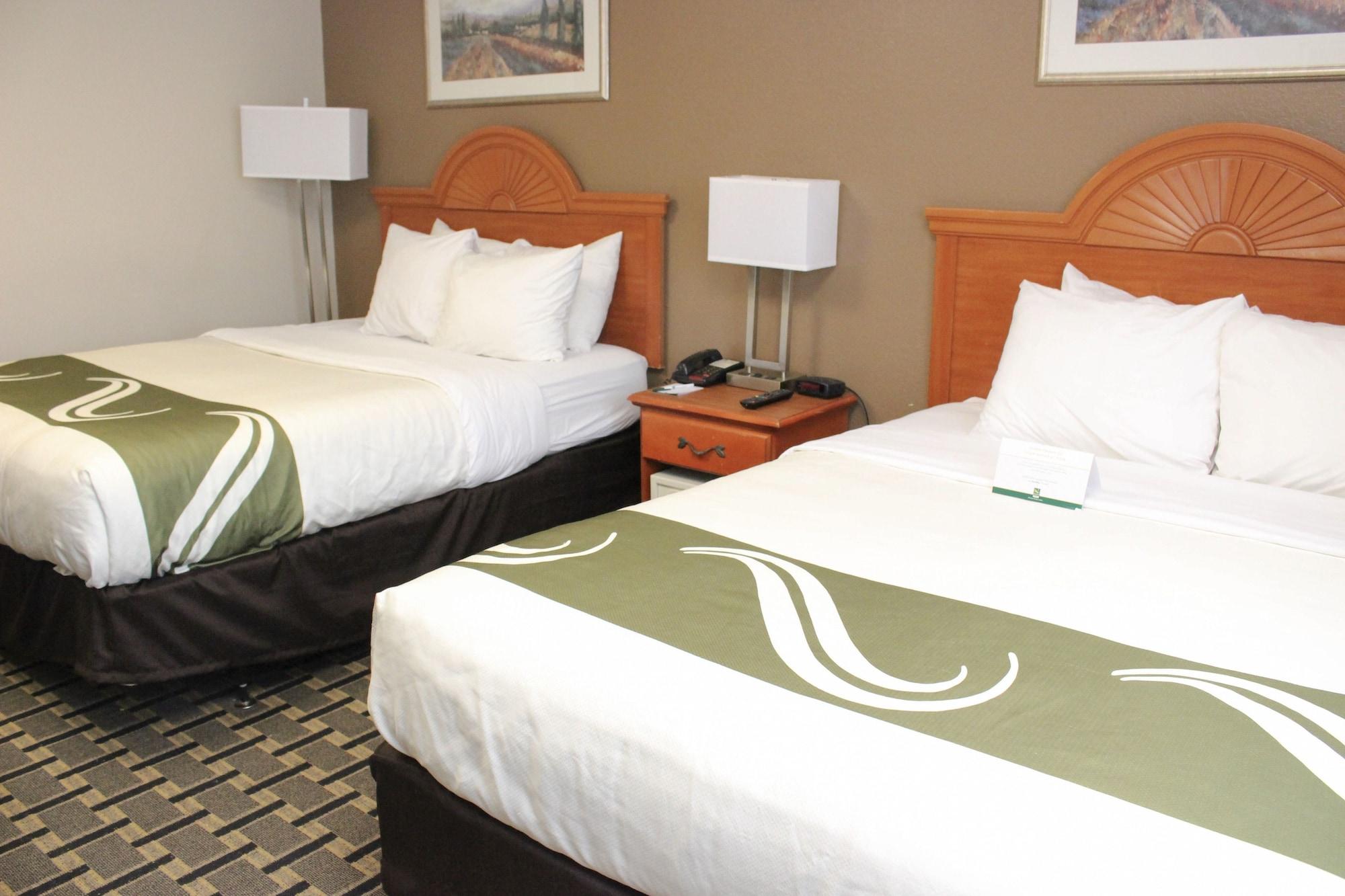 Quality Inn & Suites Detroit Metro Airport Romulus Zewnętrze zdjęcie