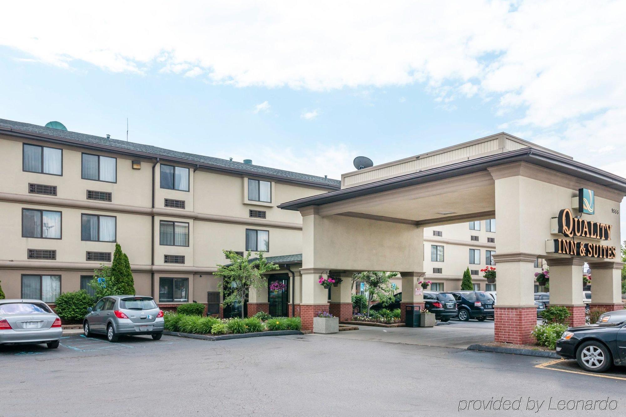 Quality Inn & Suites Detroit Metro Airport Romulus Zewnętrze zdjęcie
